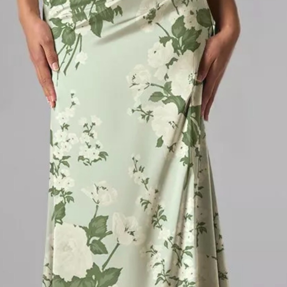 Floral Off-Shoulder Maxi Dress - Picture 7 of 11